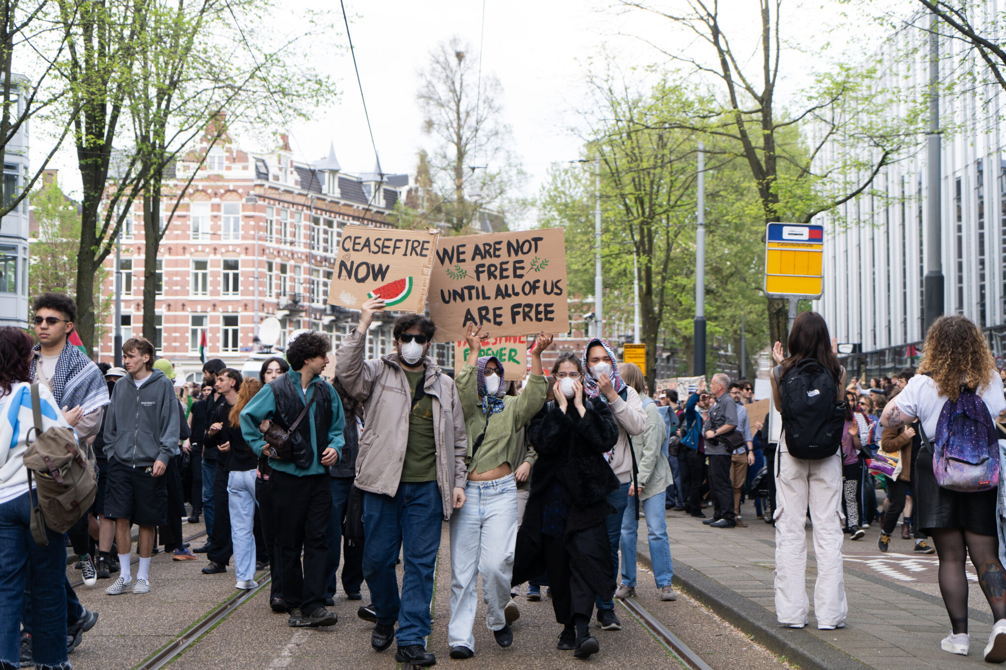Foto's van de pro-Palestina-demonstraties aan de UvA voor Folia (2024)
